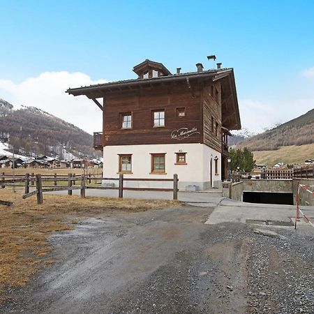 Chalet La Marinella Stella Alpina リヴィーニョ エクステリア 写真
