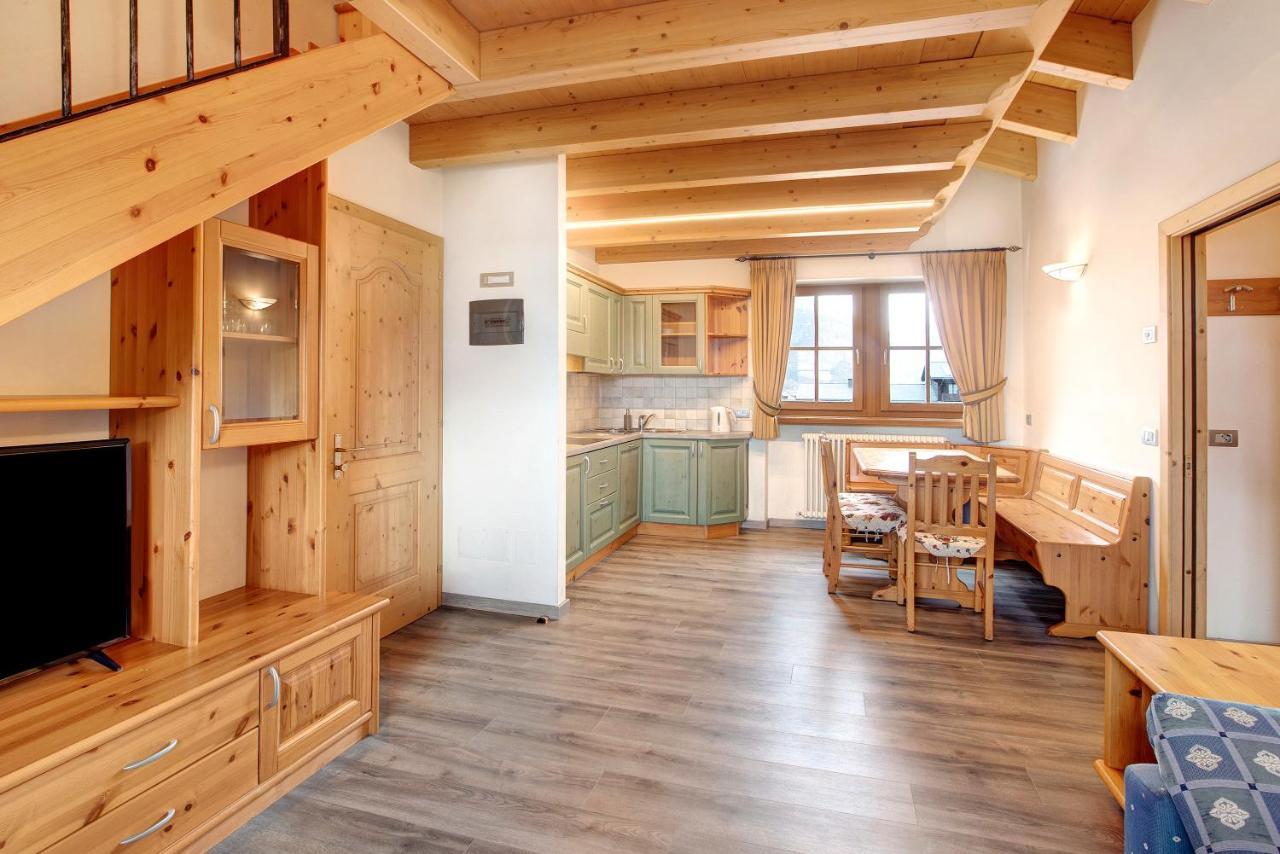 Chalet La Marinella Stella Alpina リヴィーニョ エクステリア 写真