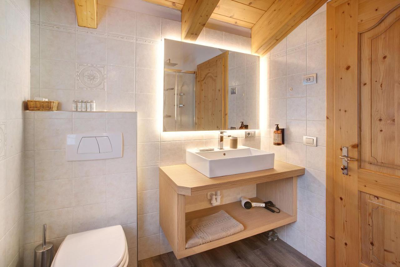 Chalet La Marinella Stella Alpina リヴィーニョ エクステリア 写真